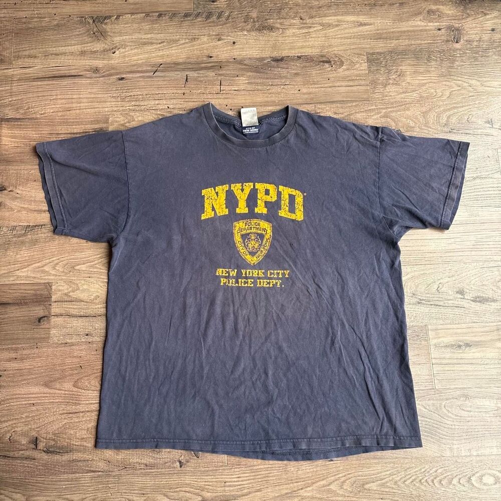 Police Men's Navy and Blue T-shirt